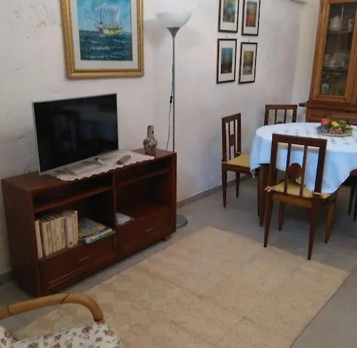 Casa Sofia: Comodi E Tranquilli Daire *